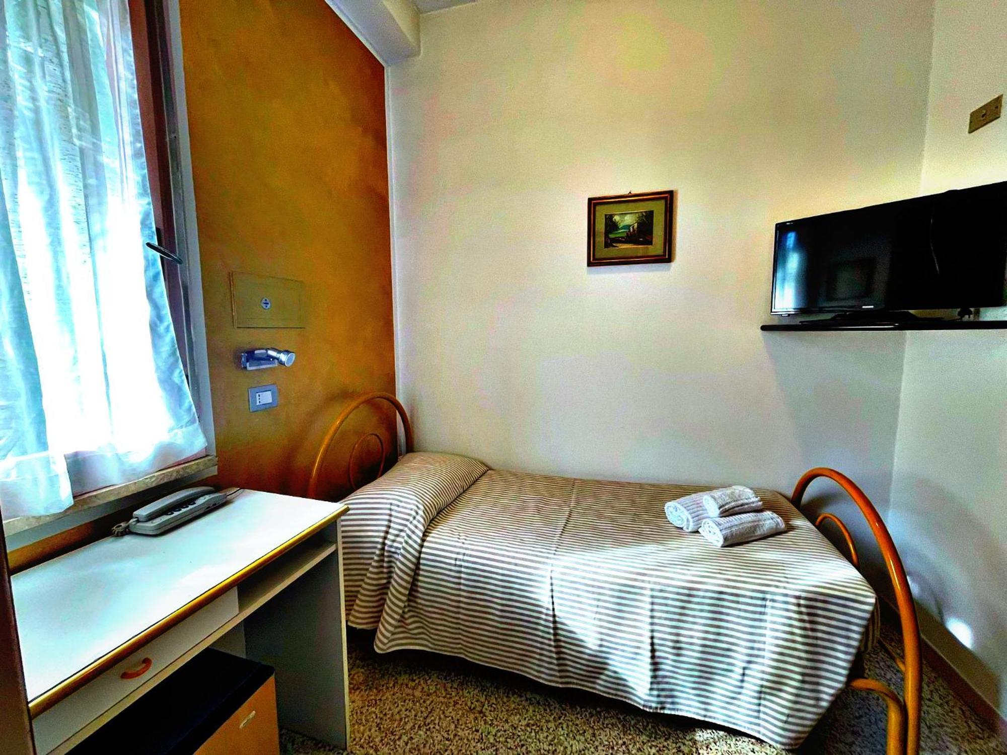 Hotel Ambra Milano Marittima Exterior photo