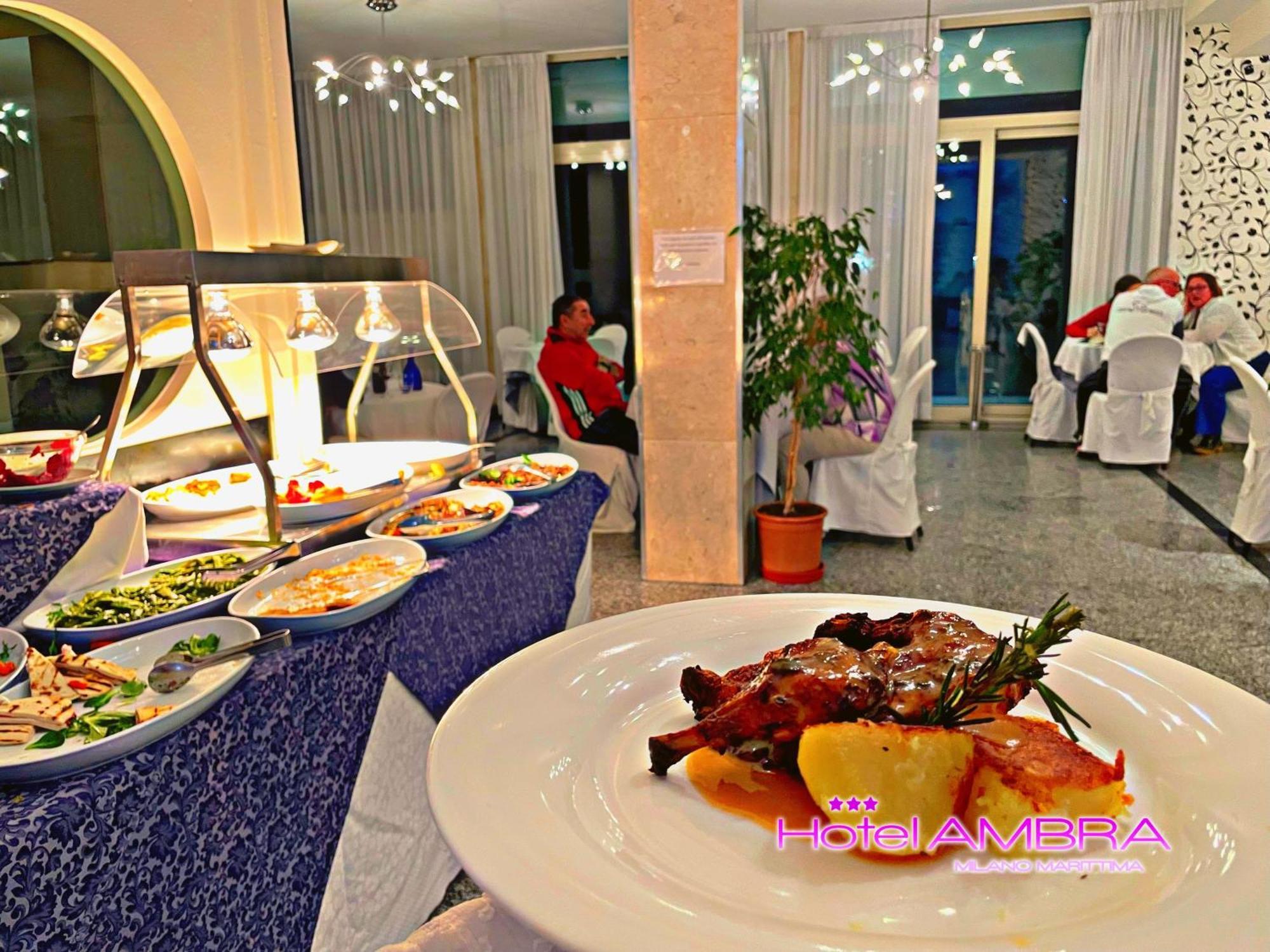 Hotel Ambra Milano Marittima Exterior photo