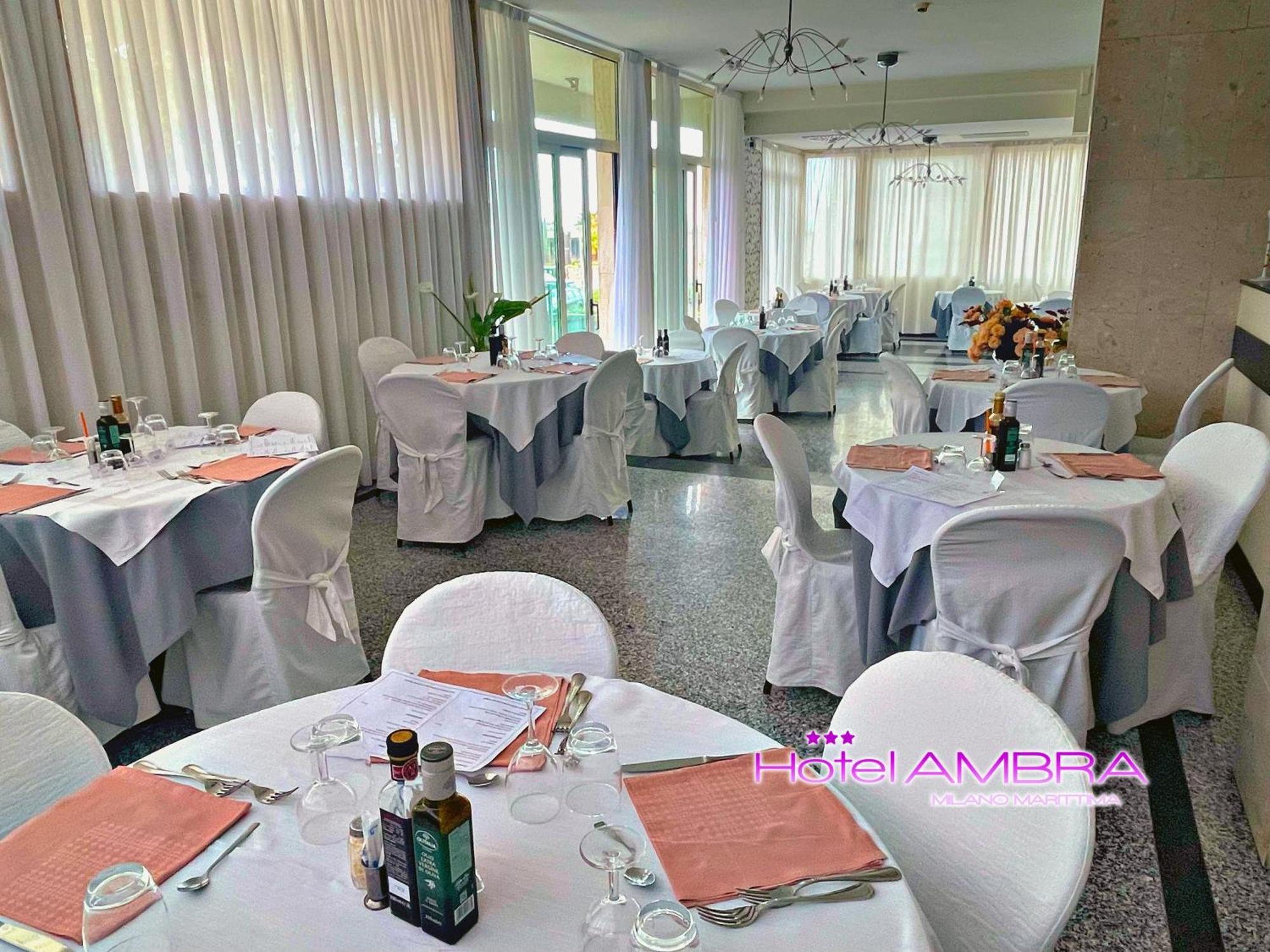 Hotel Ambra Milano Marittima Exterior photo