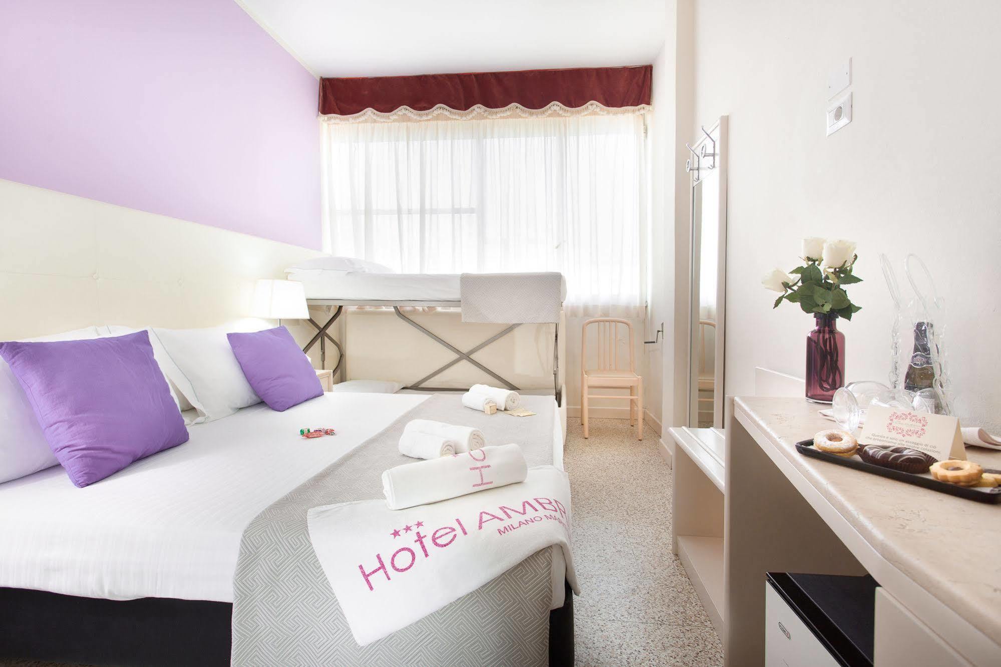 Hotel Ambra Milano Marittima Exterior photo